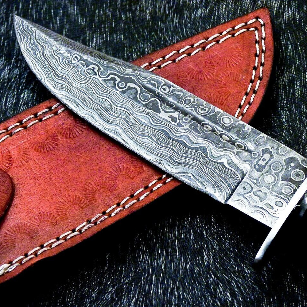 Custom handmade bowie knives near me in california.jpg
