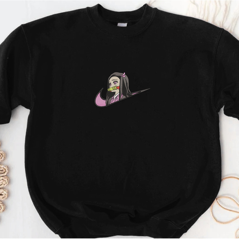 Sweatshirt 2.jpg