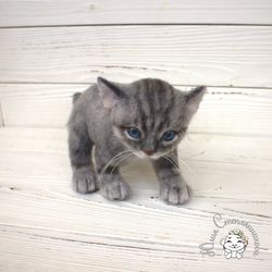 Needle felted toy gray kitten