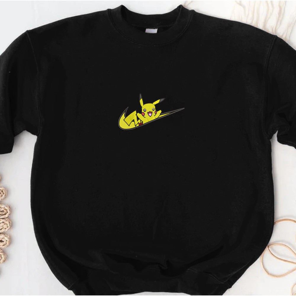 Sweatshirt 2.jpg