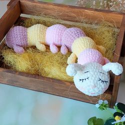 Crochet pattern amigurumi caterpillar, cute amigurumi pattern, PDF in English, amigurumi plush, lovey crochet pattern.