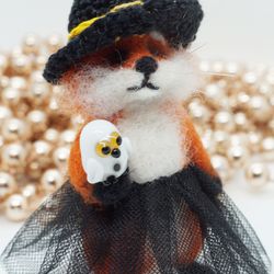 Needle felted fox, fox in a witch outfit