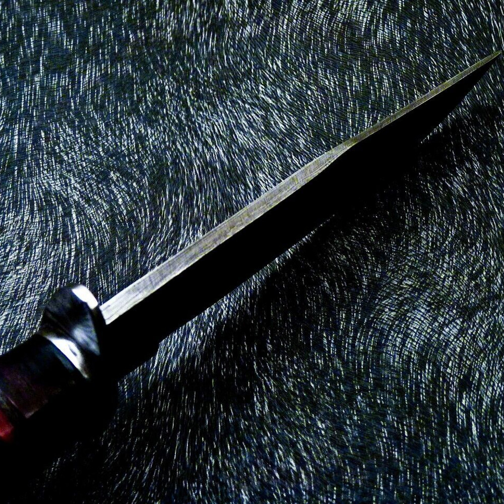 Custom handmade bowie knives near me in georgia.jpg