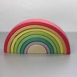 Length 10In. Varicolored rainbow of 8 element. Beech wood toy Puzzle for toddler