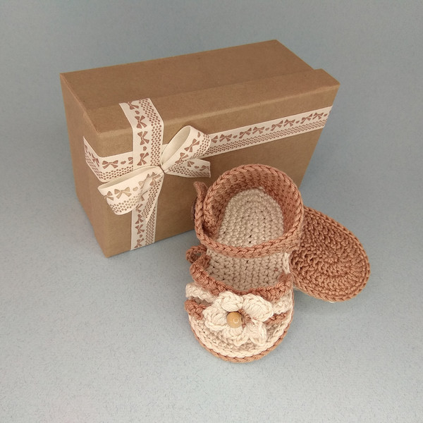 Crochet baby sandals8.jpg
