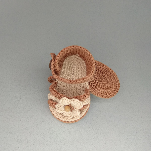 Crochet baby sandals9.jpg