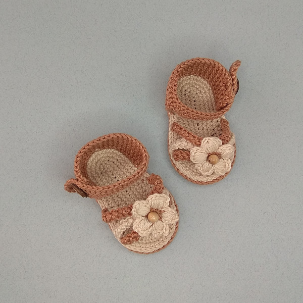 Crochet baby sandals4.jpg