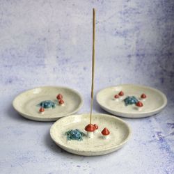 mushroom and frog incense holder ceramic, handmade polka dot incense burner, goblincore ceramics, cottagecore/