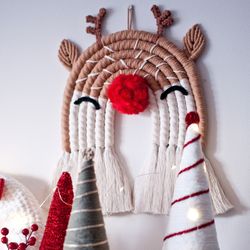 DIY Macrame Christmas reindeer rainbow istructions download, video tutorial macrame wall hanging, Rudolf the reindeer