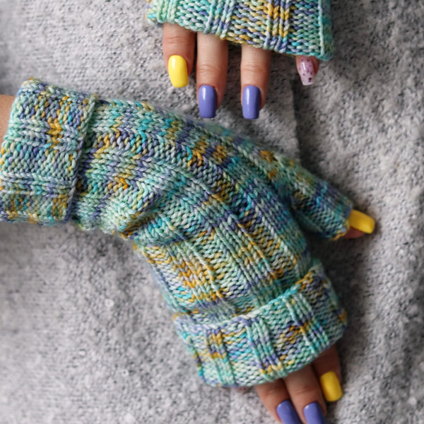hand dyed gloves