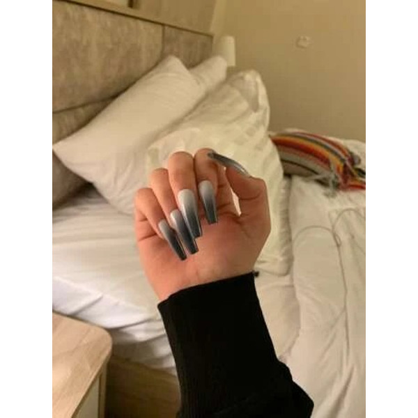 gray-nails.jpg