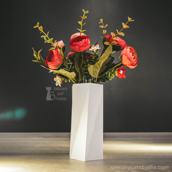Vase-Planter-flowerpot-DIY-papercraft-paper-craft-low-poly-Pepakura-PDF-3D-Pattern-Template-Download- origami-sculpture-model-decor-flower-5.jpg