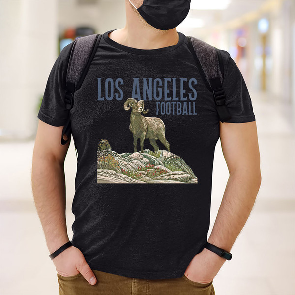 shirt-black-Retro-Style-Los-Angeles-Football-Truck-Stop-Souvenir---Los-Angeles-Rams.jpeg