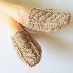 Wool home slippers hand knitted unisex adult home shoes with braids comfortable seamless home slippers Christmas gift
