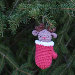 Christmas mini mittens and deer crochet pattern home decor