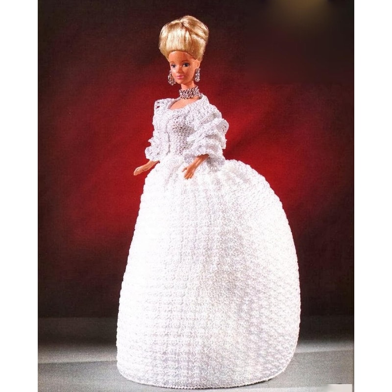 Fashion doll Barbie beautiful white dress.jpg