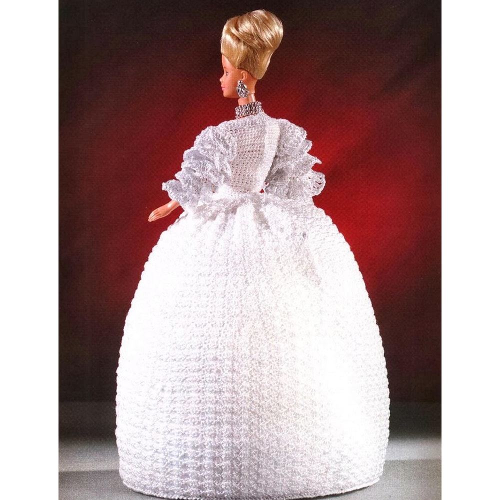 Fashion doll Barbie beautiful white dress1.jpg