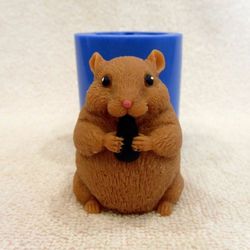 Hamster with a sunflower seed - silicone mold