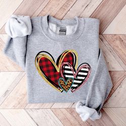 Valentine's Day Heart Sweatshirt,Leopard Love Heart Shirt,Valentines Day Shirts For Woman,Valentines Day Gift,Happy Vale