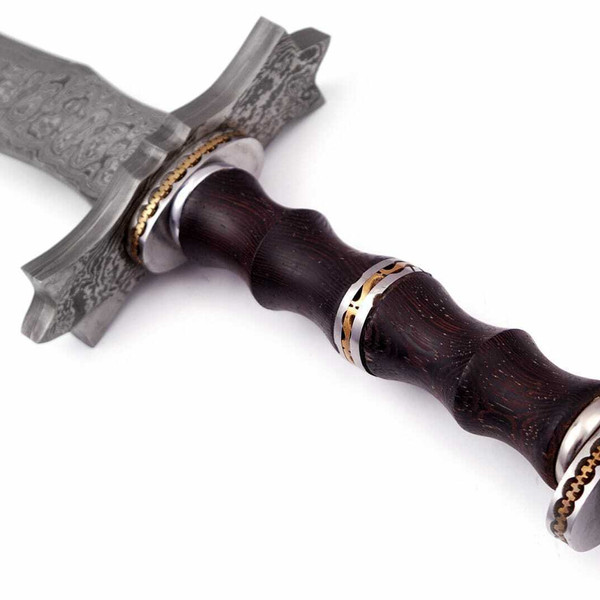 Custom handmade hand forged damascus steel templar sword near me in arizona.jpg