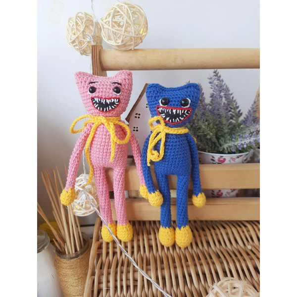 Huggy Wuggy and Kissy Missy amigurumi crochet pattern (2).jpg.jpg