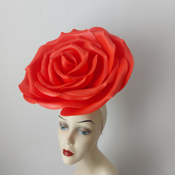 Red flower fascinator Derby hat (2).jpg