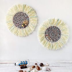Set of 2 Beach Style Plate with Raffia and Seashells. Wall hanging decor. Wicker nautical wall decor. Coastal Beach hous
