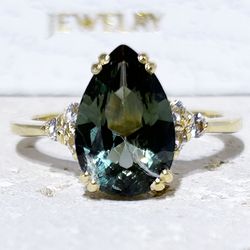 Green Tourmaline Ring - Statement Ring - Gold Ring - Engagement Ring - Teardrop Ring - Cocktail Ring