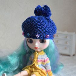 Blue knitted beret for Blythe with a pompom