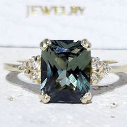 Green Tourmaline Ring - Statement Ring - Gold Ring - Engagement Ring - Rectangle Ring - Cocktail Ring - Gemstone Ring