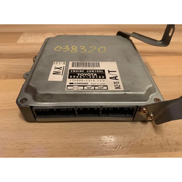 Engine control module ECU 89661-3D100 896613D100 TOYOTA 1KZ- | Inspire ...