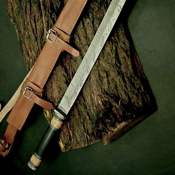 Custom handmade hand forged steel hunting katana sword near me in lowa.jpg