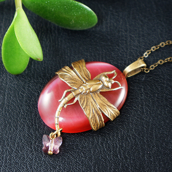 butterfly-Swarovski-crystal-insect-pendant-necklace