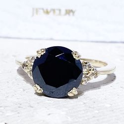 Onyx Ring - December Birthstone - Statement Ring - Gold Ring - Engagement Ring - Round Ring - Cocktail Ring - Prong Ring