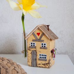 Cute miniature house, with a test tube for flowers, a vase, an original gift in a nautical style, driftwood, the sea