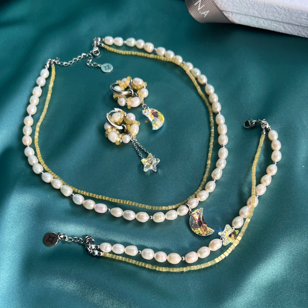 Pearl Jewelry Set Necklace Bracelet Earrings Swarovski pendant CRYSTAL SKY