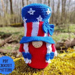 Patriotic gnome USA girl 2