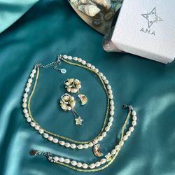 Pearl Jewelry Set Necklace Bracelet Earrings Swarovski pendant CRYSTAL SKY