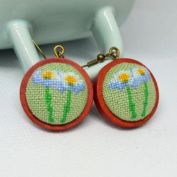 Chamomile embroidered earrings for woman, Cross stitch flower jewelry, White green handcrafted gift