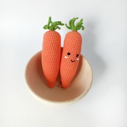Crochet plush carrot-1pcs, fake food, crochet baby rattle, carrot toy, fake carrot, carrot play food, carrot decor