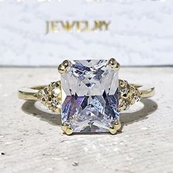 clear quartz ring - april birthstone - statement ring - gold ring - engagement ring - rectangle ring - cocktail ring