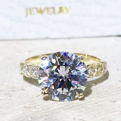 clear quartz ring - april birthstone - statement ring - gold ring - engagement ring - round ring - cocktail ring