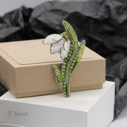 Beaded brooch snowdrop, brooch flower, brooch embroidered flower, jewelry flower, flower pin brooch