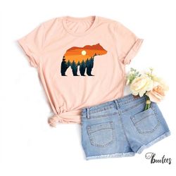 bear camping shirt. t-shirt gift idea for camper scout. tshirt family for hiker adventure explorer. wilderness camp outd