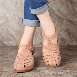 Soft PU Leather Closed Toe Vintage Anti-Slip Sandals