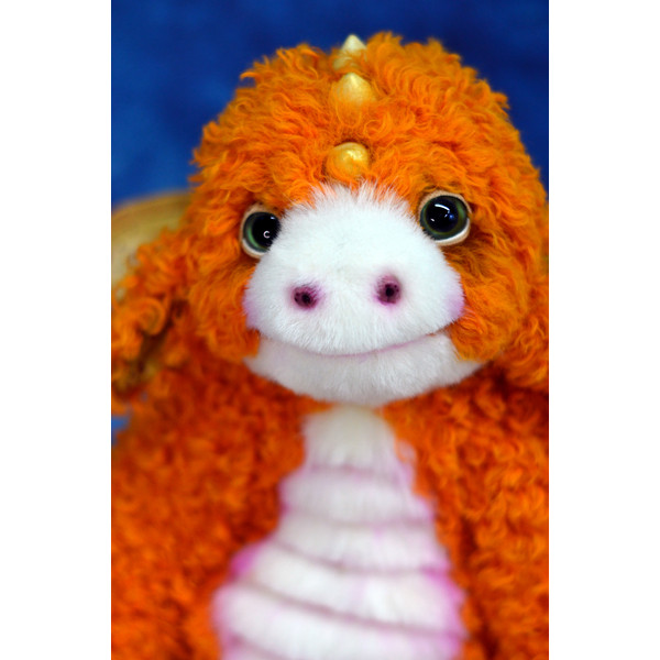 Handmade stuffed  Dragon  toy (1).JPG