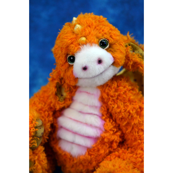 Handmade stuffed  Dragon  toy (9).JPG