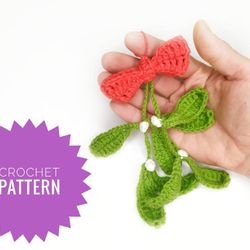 Hanging Christmas mistletoe ornament crochet pattern for beginners, artifical mistletoe kissing ball, fake mistletoe