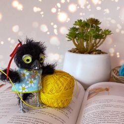 Miniature crochet bird crow funny gift for best friend , handmade gift