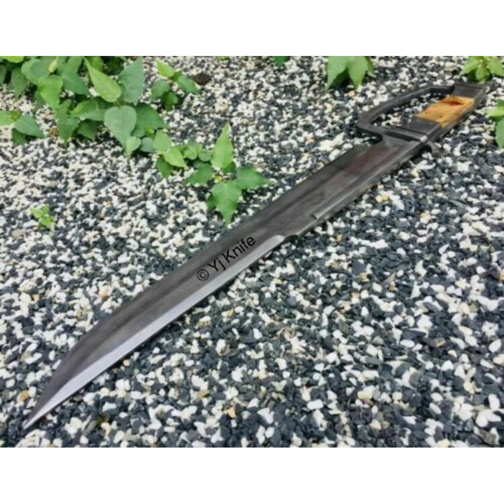 VIKING FANTASY SWORDS BATTLE READY (10).jpg